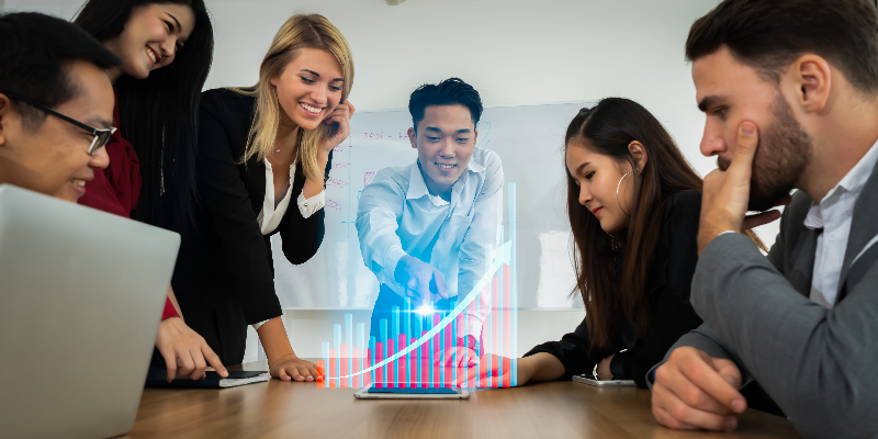 Hire social media experts for your business